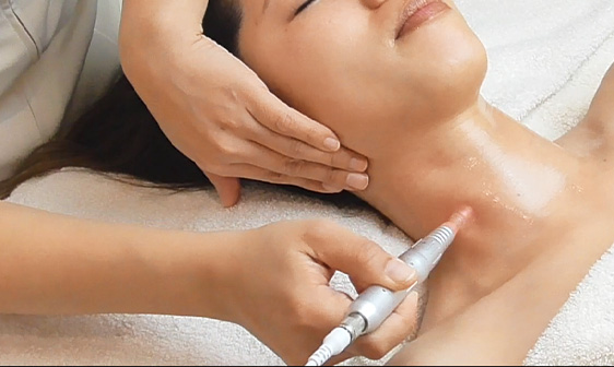 ハイパージェット-エステ化粧品の卸/仕入れならビーウェイブ