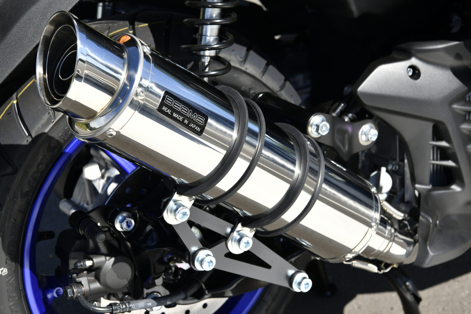 R-EVO2 ステンレスサイレンサー 政府認証：N-MAX125：政府認証 ｜ BEAMS