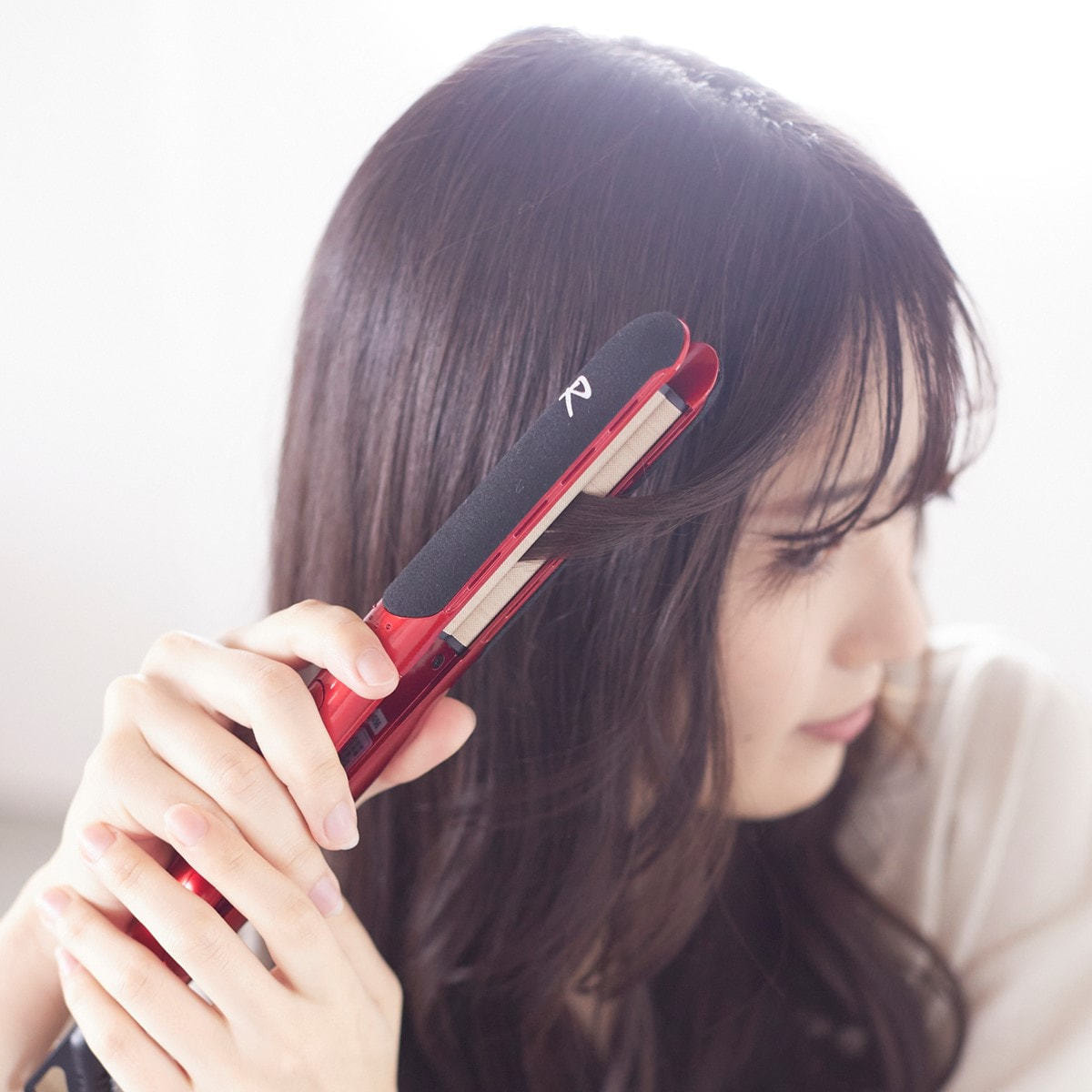 シルクプロアイロンradiant R（ラディアントアール）ブラックBNR-001BK