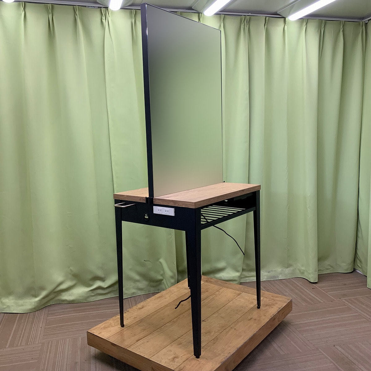 タカラベルモントTHEIA Mirrorティアミラー 美容院鏡台ドレッサー