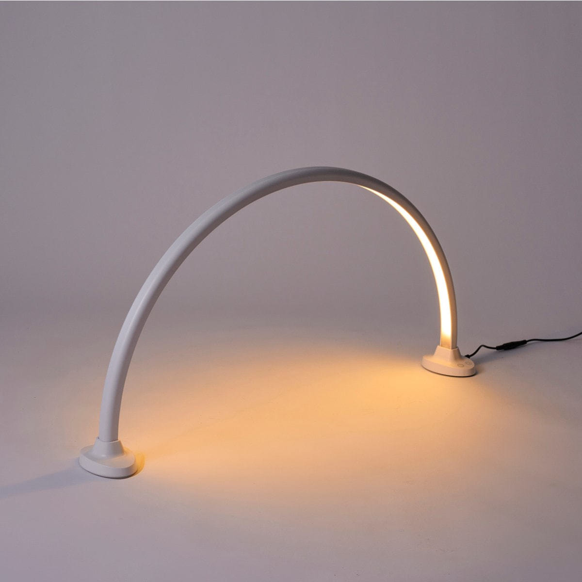 アーチ形デスクLEDライト 調光機能付きの卸・通販 | ビューティガレージ