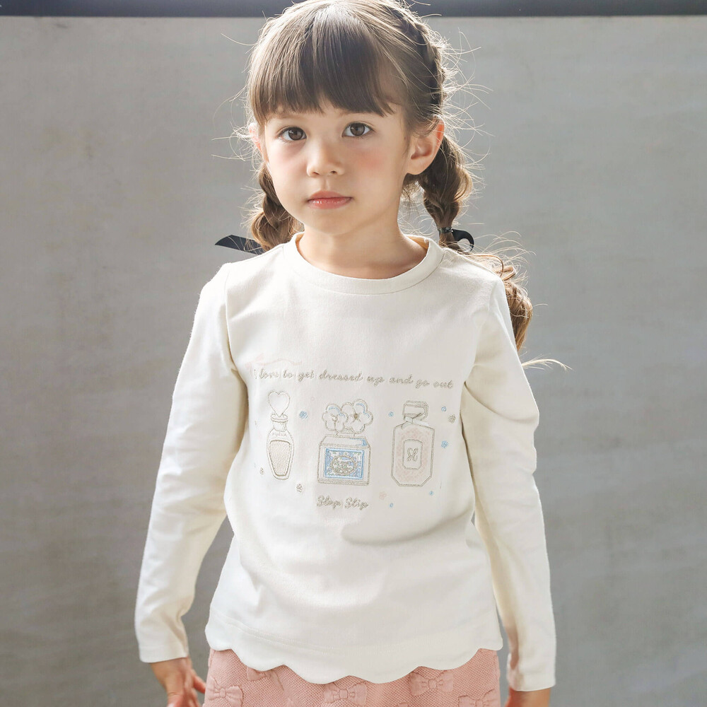 裾スカラップ香水ウサギカップケーキパッチ刺しゅう長袖Tシャツ(80