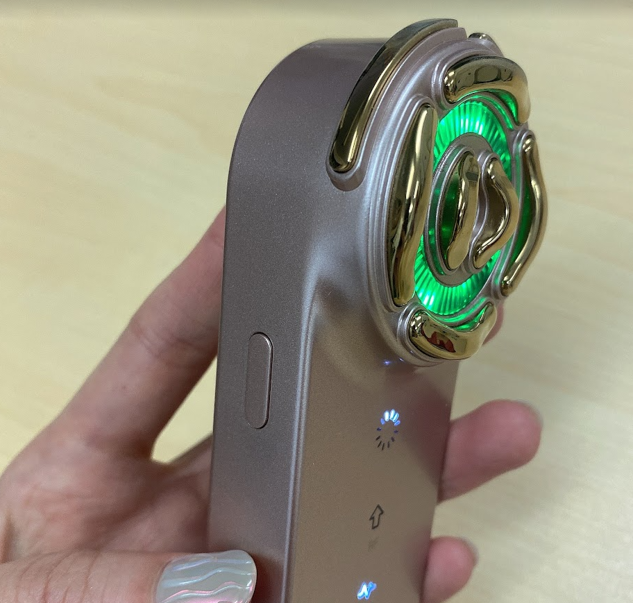 柴咲コウさんがアンバサダー】最新美顔器VI-OLA（ヴィオーラ）が話題