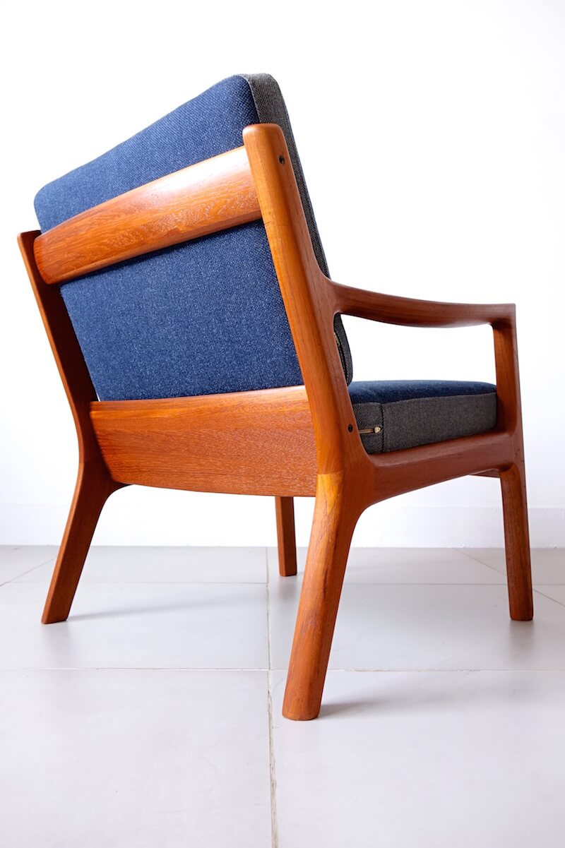 Bellbet | Model 169 Senator by Ole Wanscher オーレ・ヴァンシャー