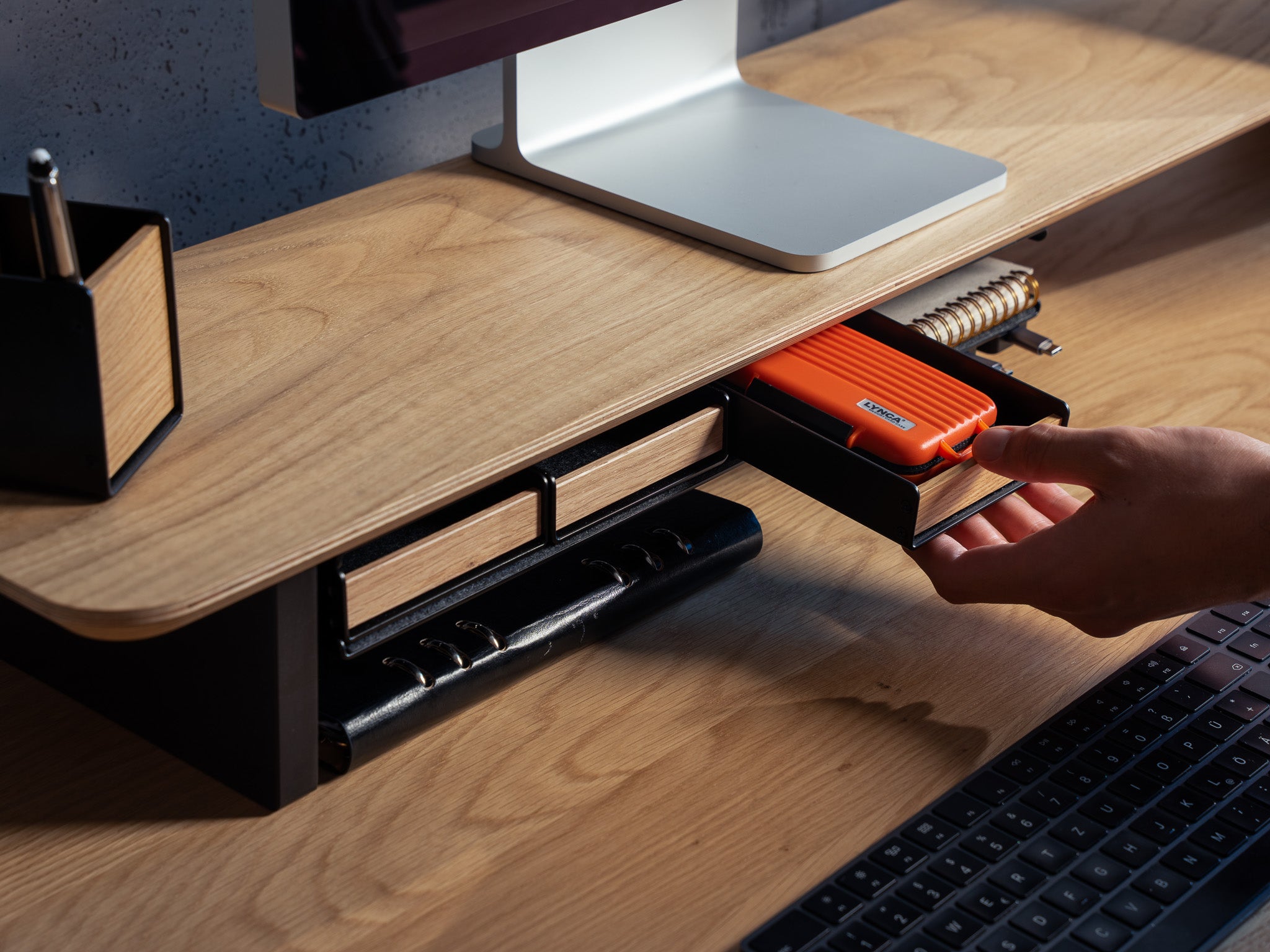 The Setup Cockpit Large & Laptop Riser Set - Oak | BALOLO