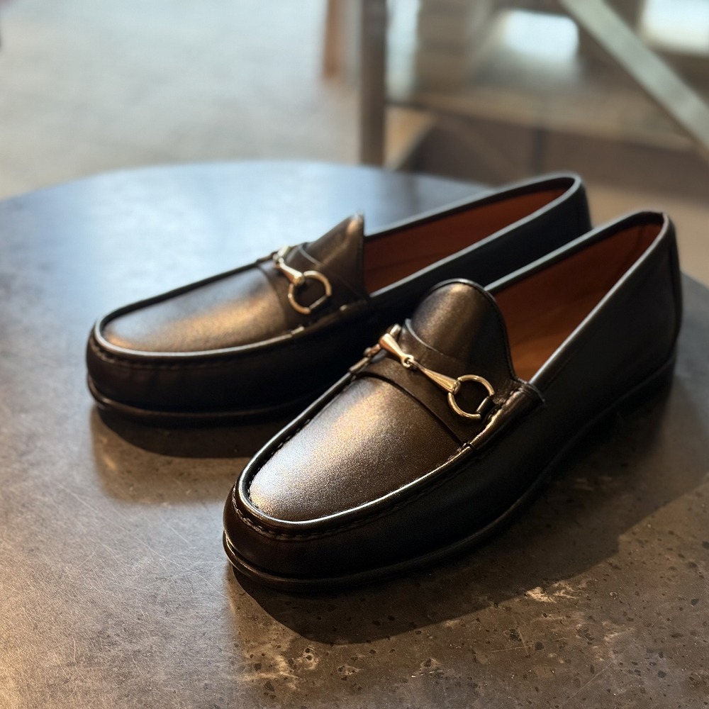 25年春の新作！！CARMINAのスリッポン入荷しています！！ | Trading