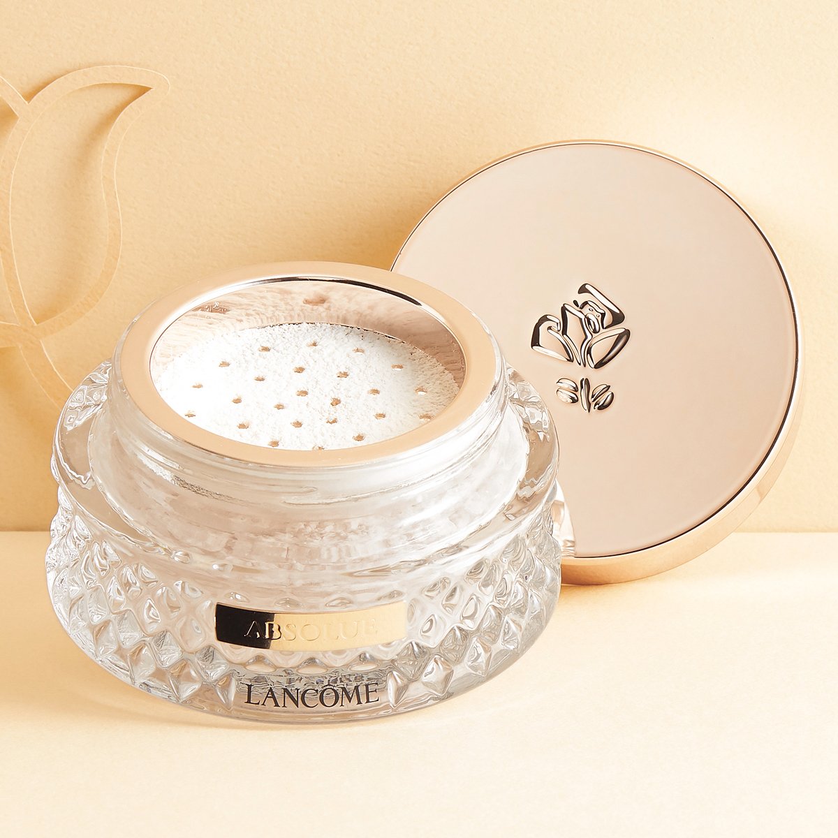 ランコム］アプソリュ エッセンス イン パウダー 01 発売日［2023/08