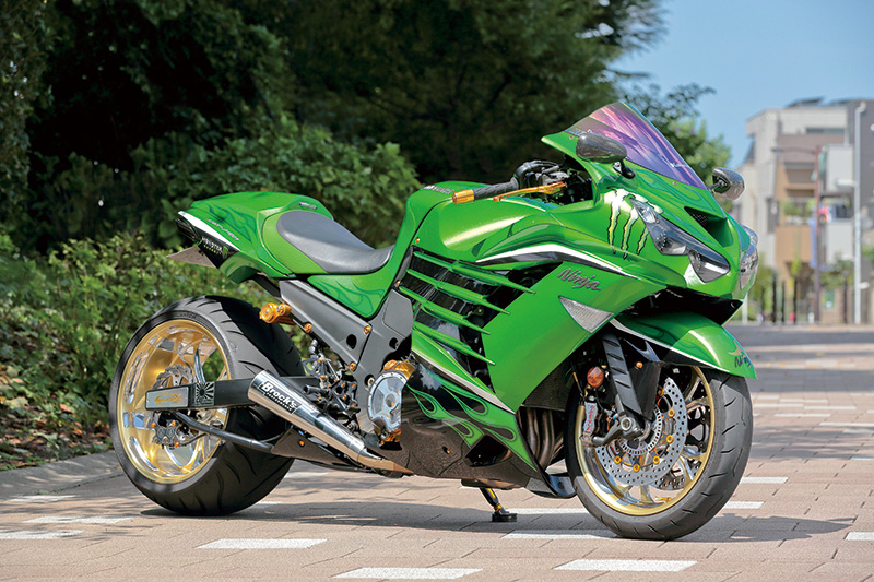 RED MOTOR ZX-14R（カワサキ ZX-14R） プロが造るカスタム バイクブロス