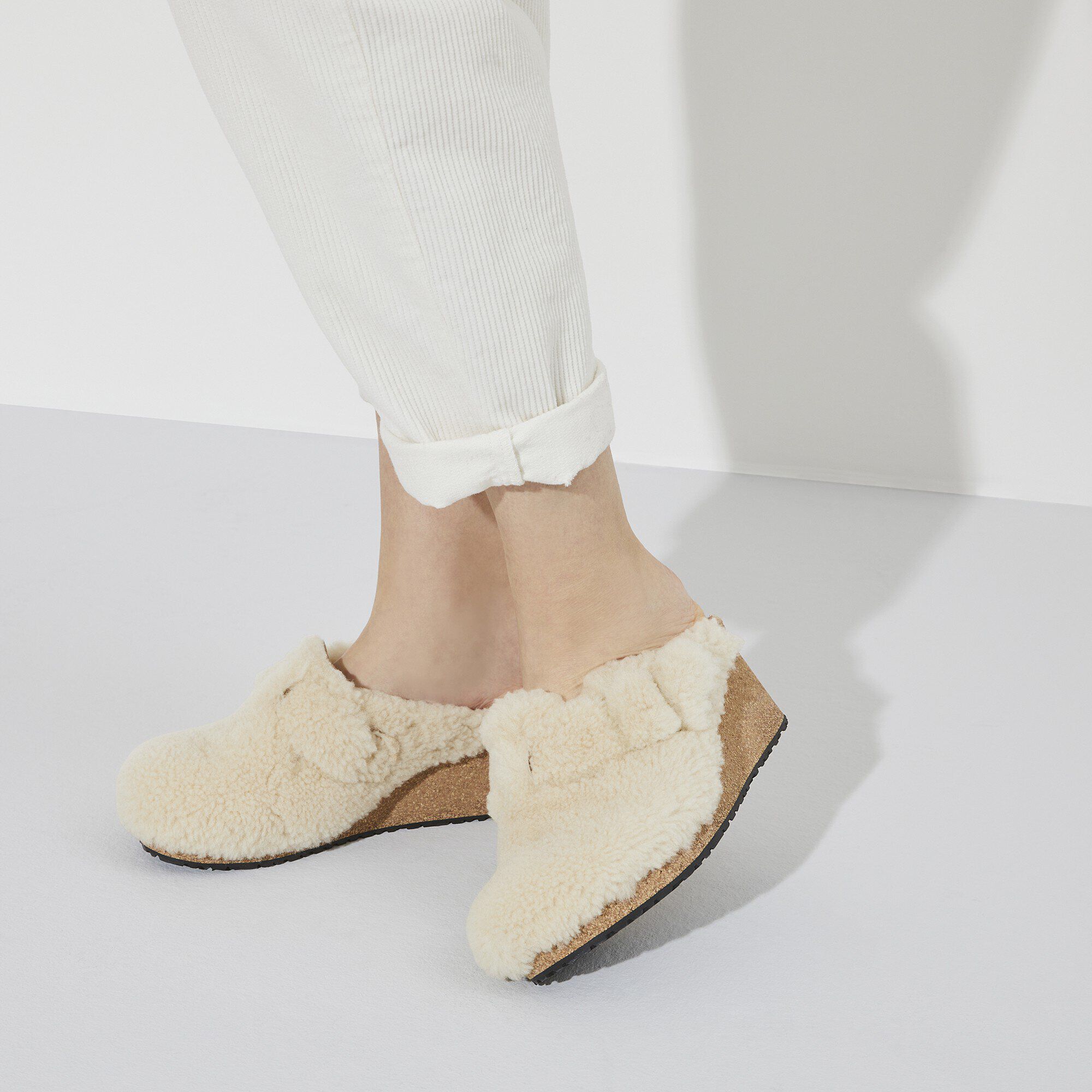 Fanny Teddy Shearling in Color Teddy Eggshell | BIRKENSTOCK US