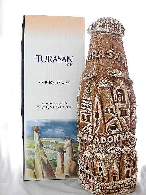 カッパドキア・レッド 奇岩ボトル 375ml｜ワイン通販の世界のワイン葡萄屋