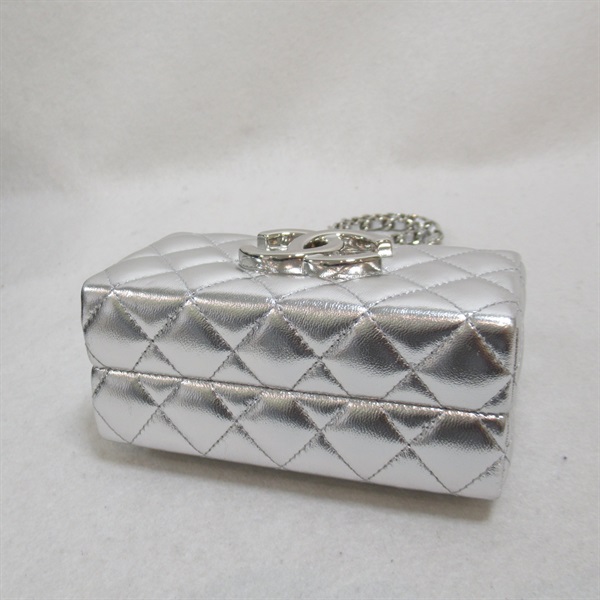 シャネル(CHANEL)シャネル ノベルティ チェーンショルダーバッグ