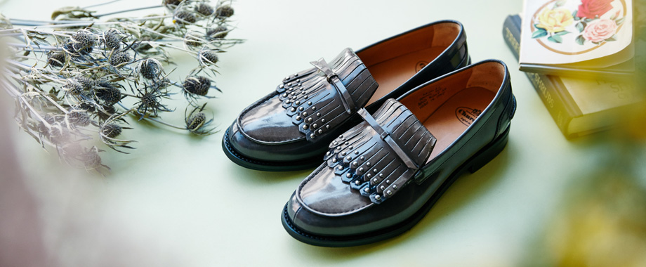 Church's／春夏シーズンの足元はローファーで上品さをプラス | BRITISH