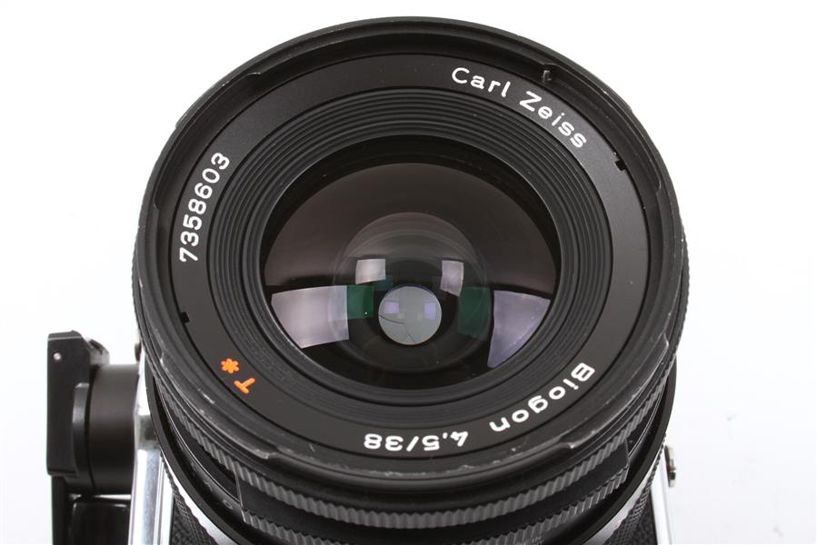 ハッセルブラッド 903 SWC Biogon 38mm f/4.5 T* Hasselblad 903SWC
