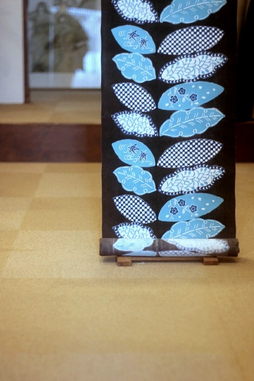 型絵染九寸名古屋帯/荒川眞理子・はっぱ