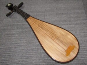 筑前琵琶 (五弦五柱) | 骨董品買取・和楽器買取 五宝堂