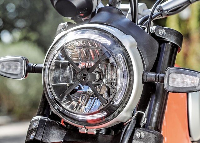 ドゥカティ スクランブラーアイコン 試乗レポート | 新車・中古バイク