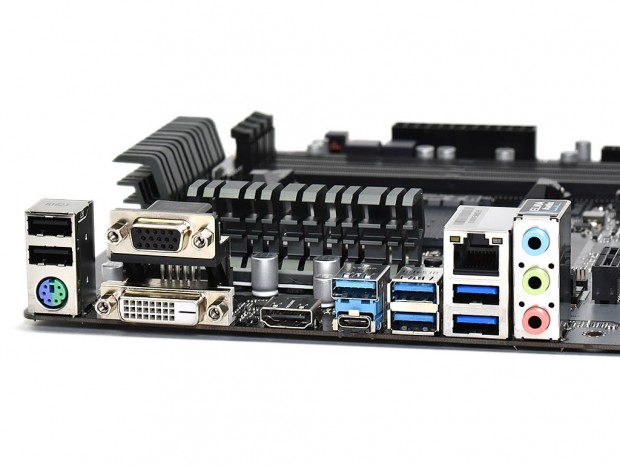 際立つコスパの第2世代Ryzen向けMicroATXマザーボード、ASRock「B450M