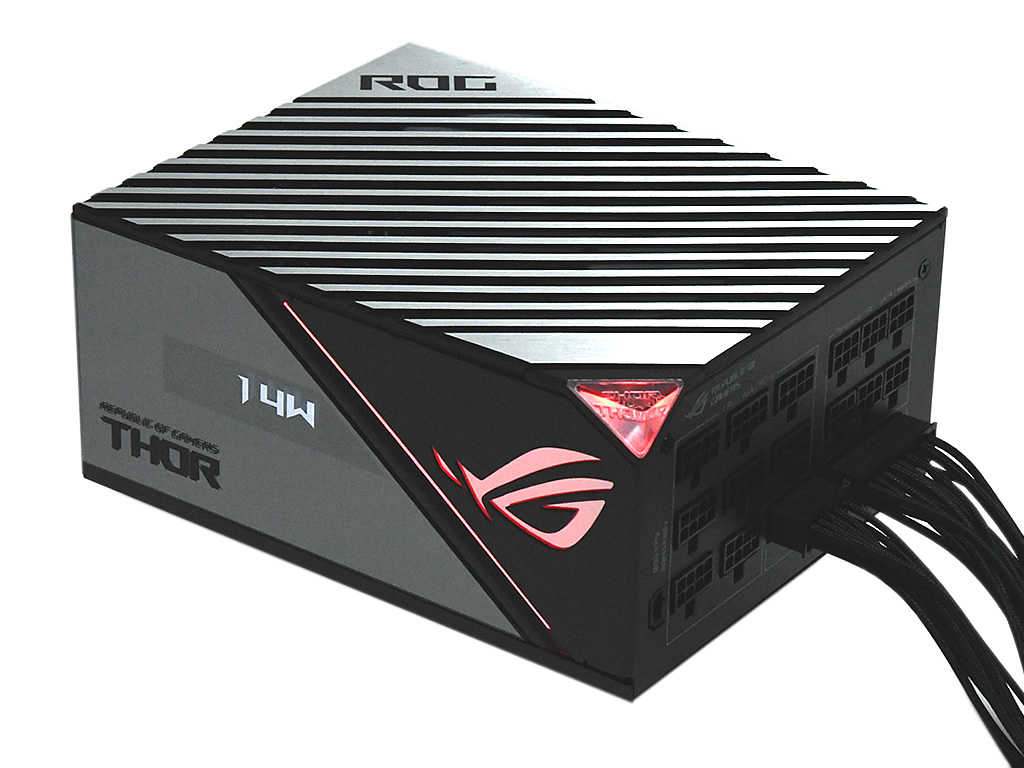 魅せるボディと驚異の内部構造をもつゲーミング電源、ASUS「ROG-THOR