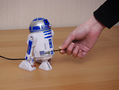 R2-D2 USB Hub - GeekAlerts
