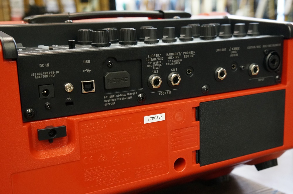 BOSS CUBE Street II 【レッド】 / 楽器屋BOW オンラインストア