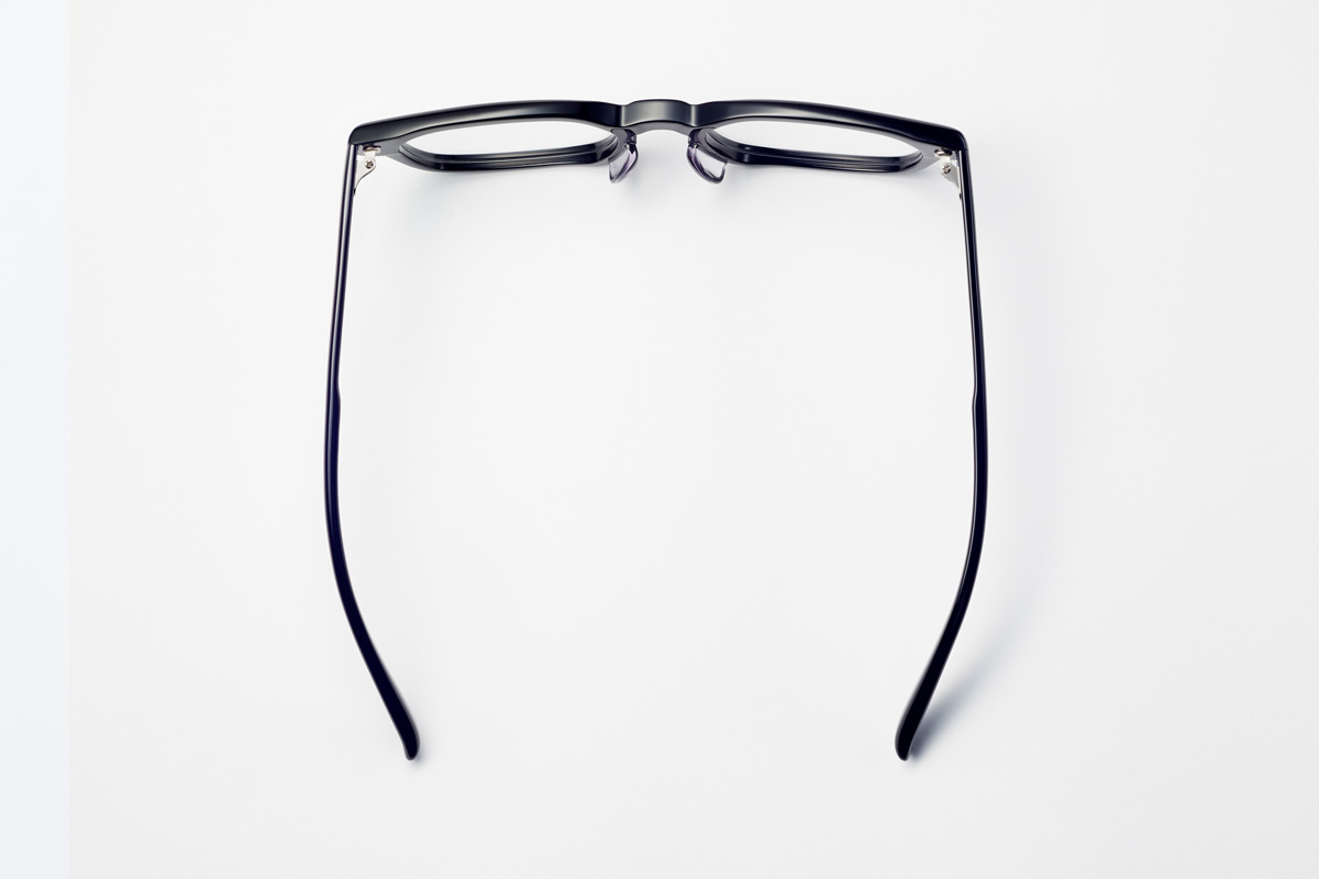 JINS（ジンズ）から”メガネの聖地”鯖江製セルロイドフレーム