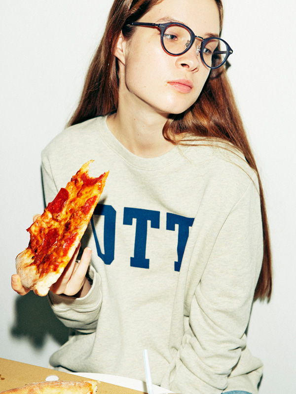 Oliver Peoples（オリバーピープルズ）のカジュアルラインOLIVER