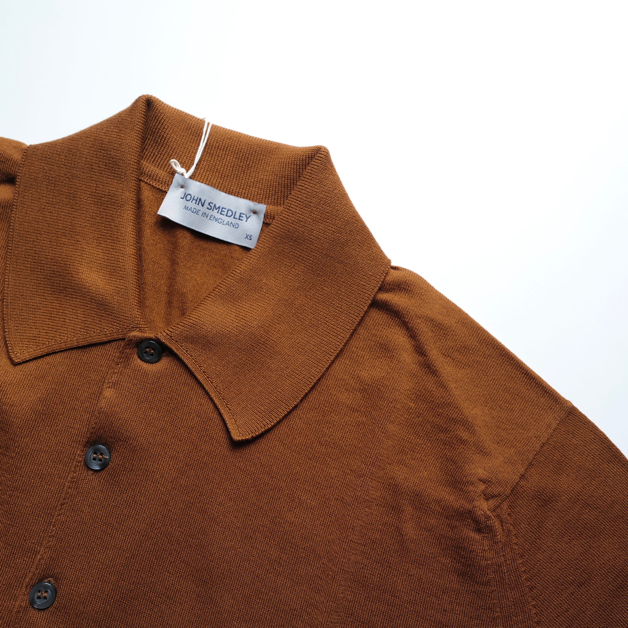 英国を代表するニットブランド【JOHN SMEDLEY/ジョンスメドレー】から1