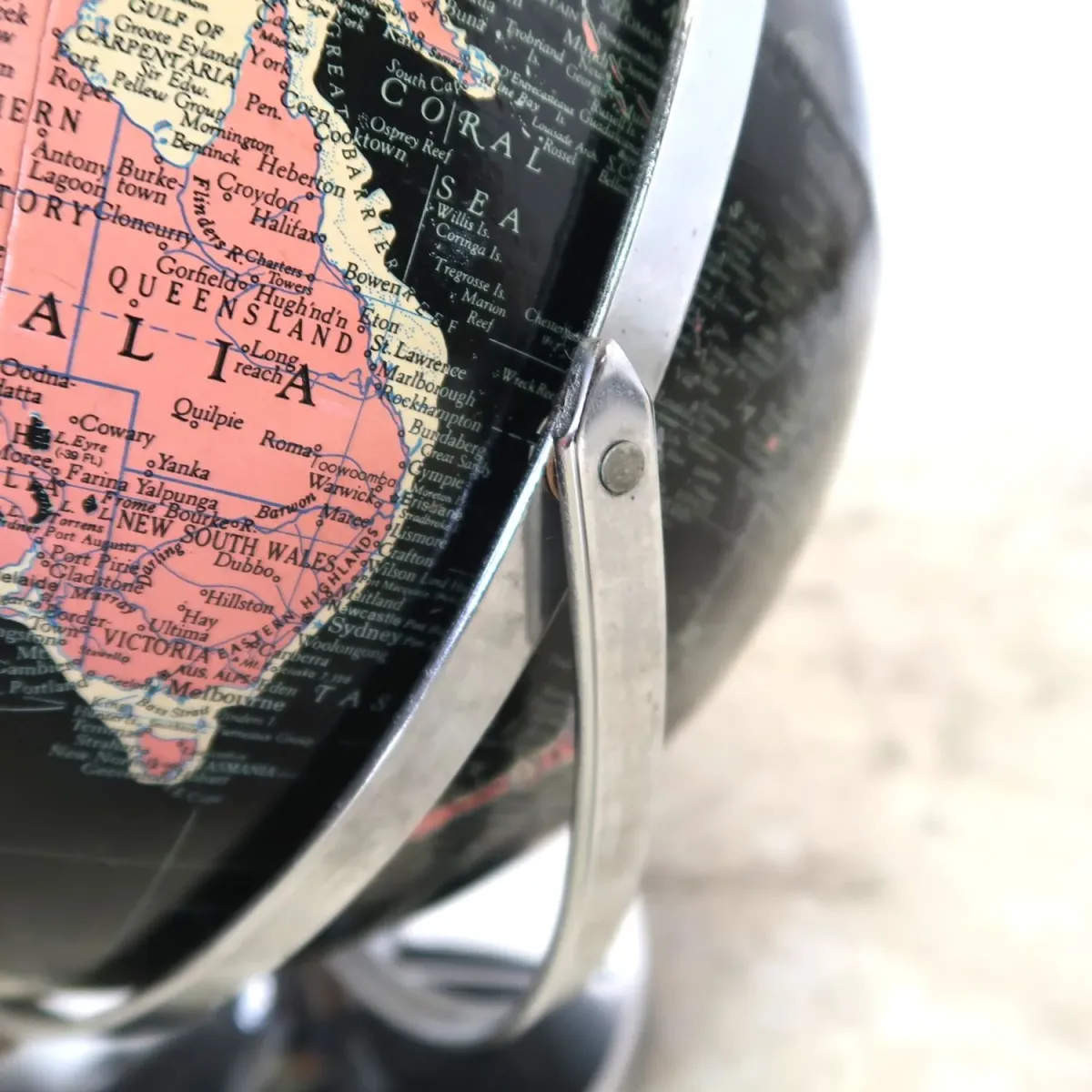 REPLOGLE社 アンティーク 黒地球儀 ブラックオーシャン ｜ glow ANTIQUES