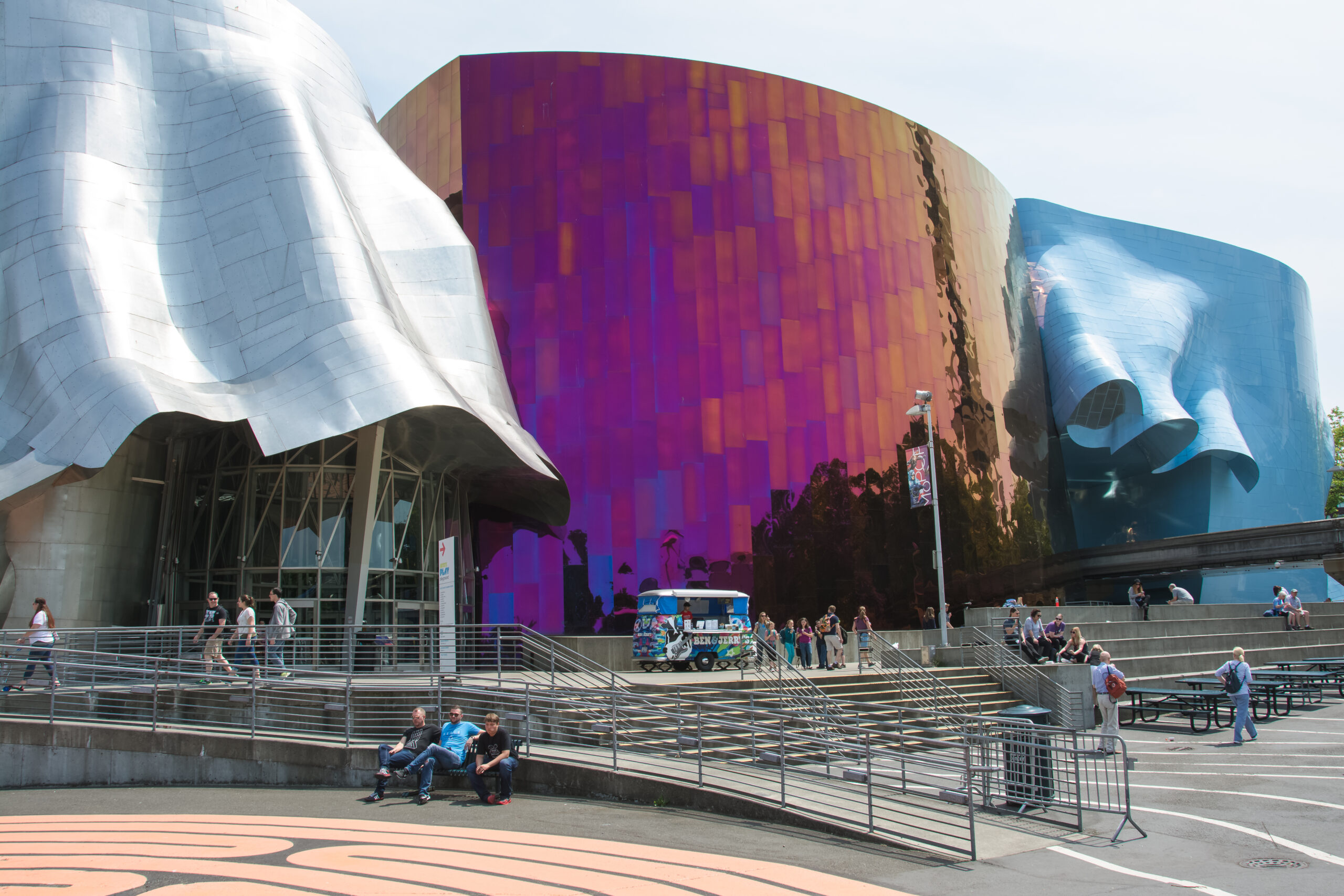 Frank Gehry's “Experience Music Project” Building (Seattle, WA) v