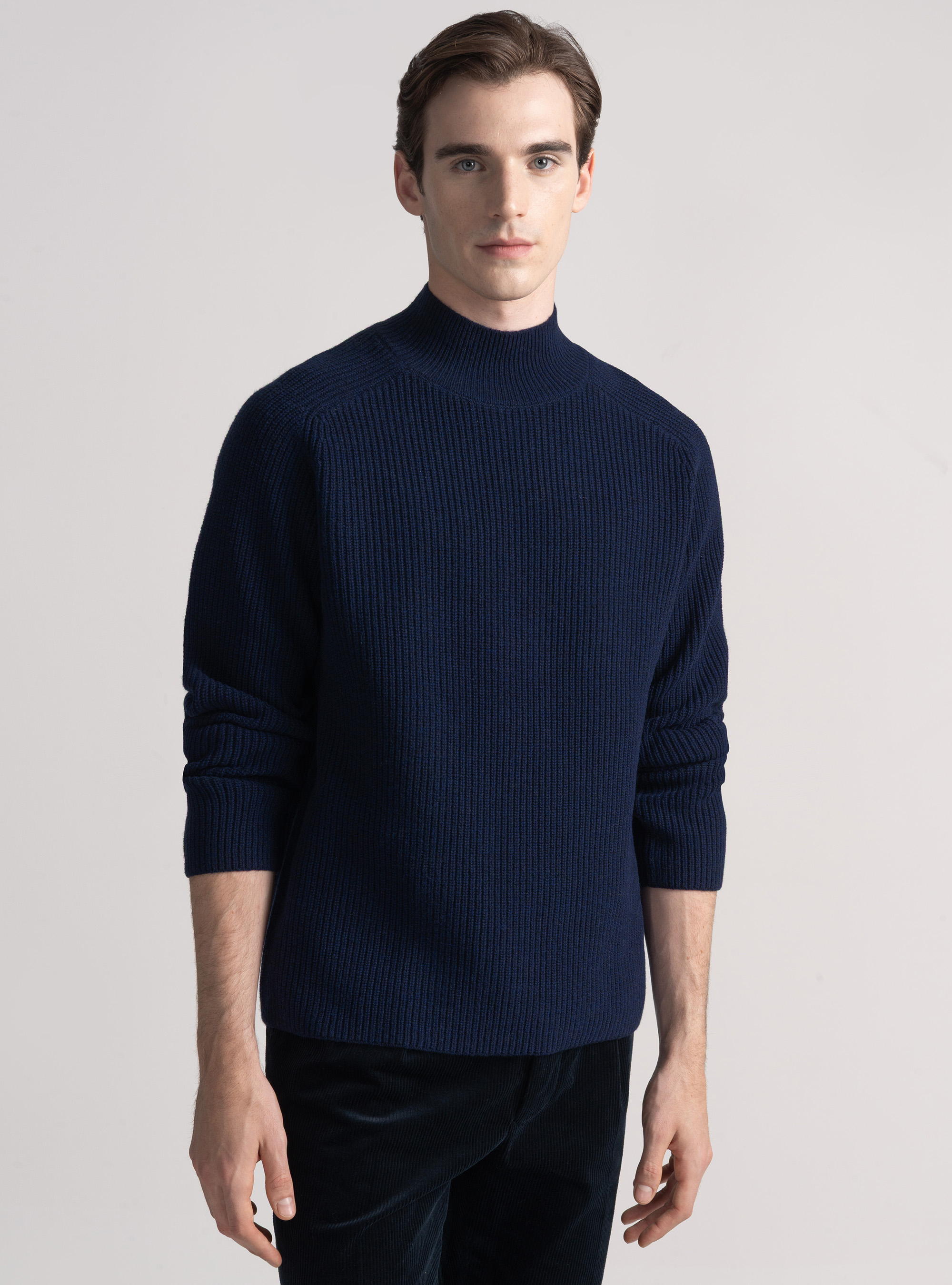 Wool blend turtleneck sweater with pearl ribbing