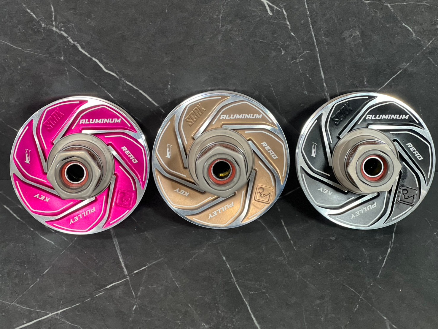 シグナスX 1〜5型対応 アルミドリブンプーリー｜SCRK製で駆動系強化！