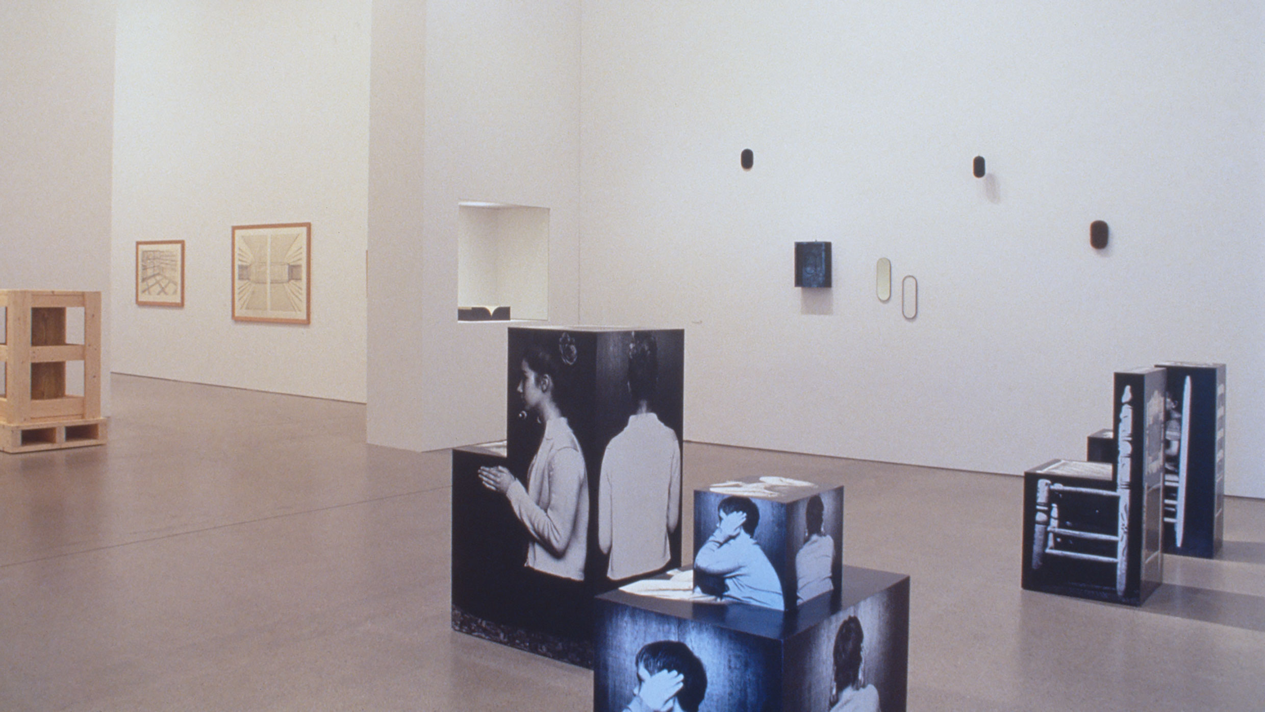 Richard Artschwager: Up and Down/Back and Forth | The Guggenheim