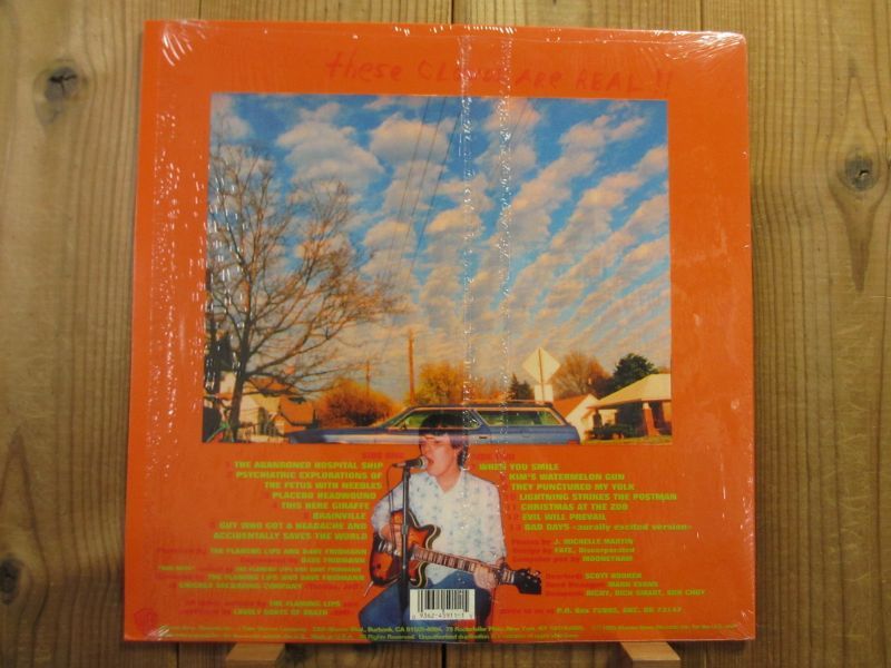 The Flaming Lips / Clouds Taste Metallic - Guitar Records