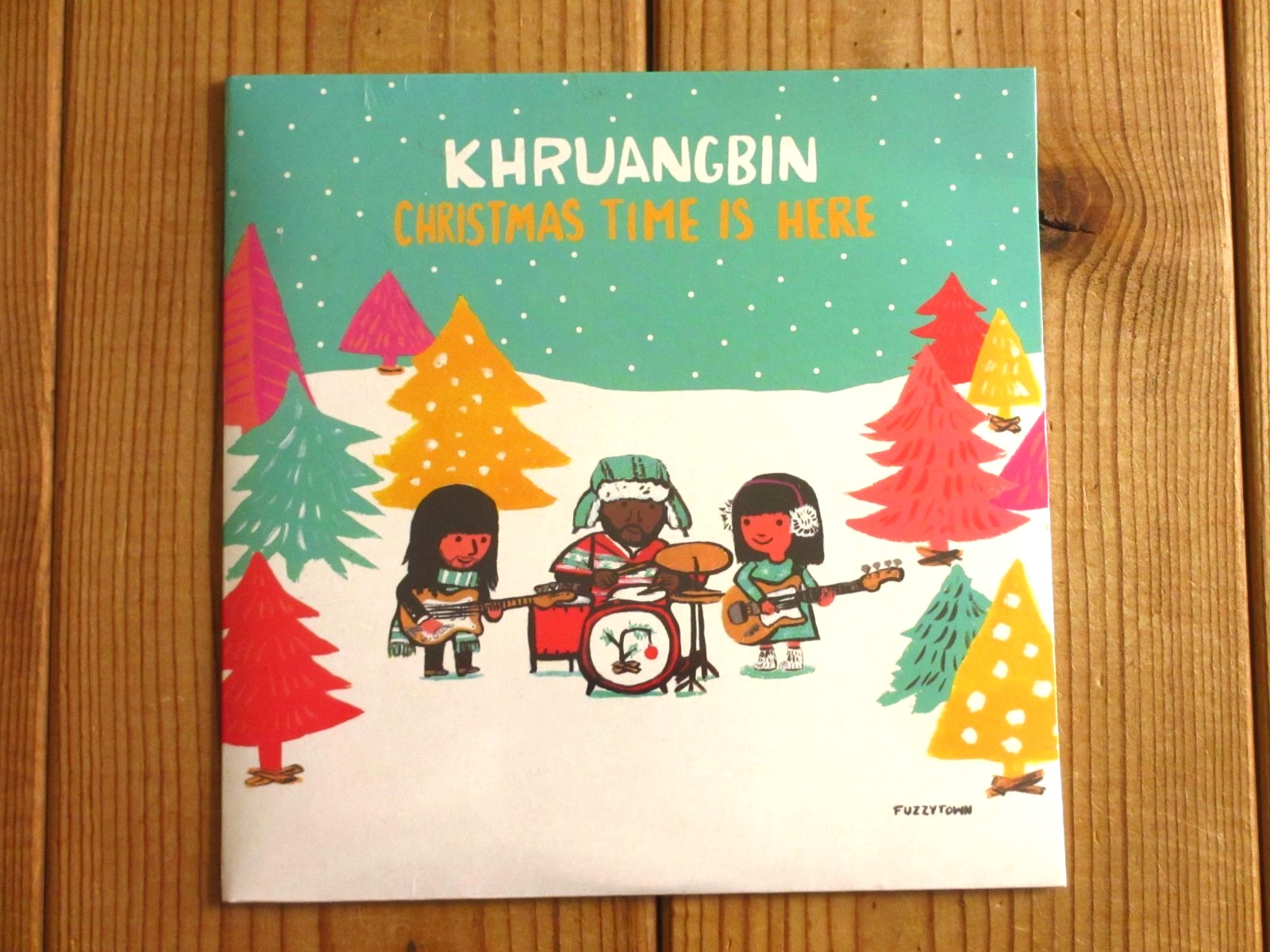 ギタマガ新3大ギタリストの一人マークスピア率いるクルアンビンの