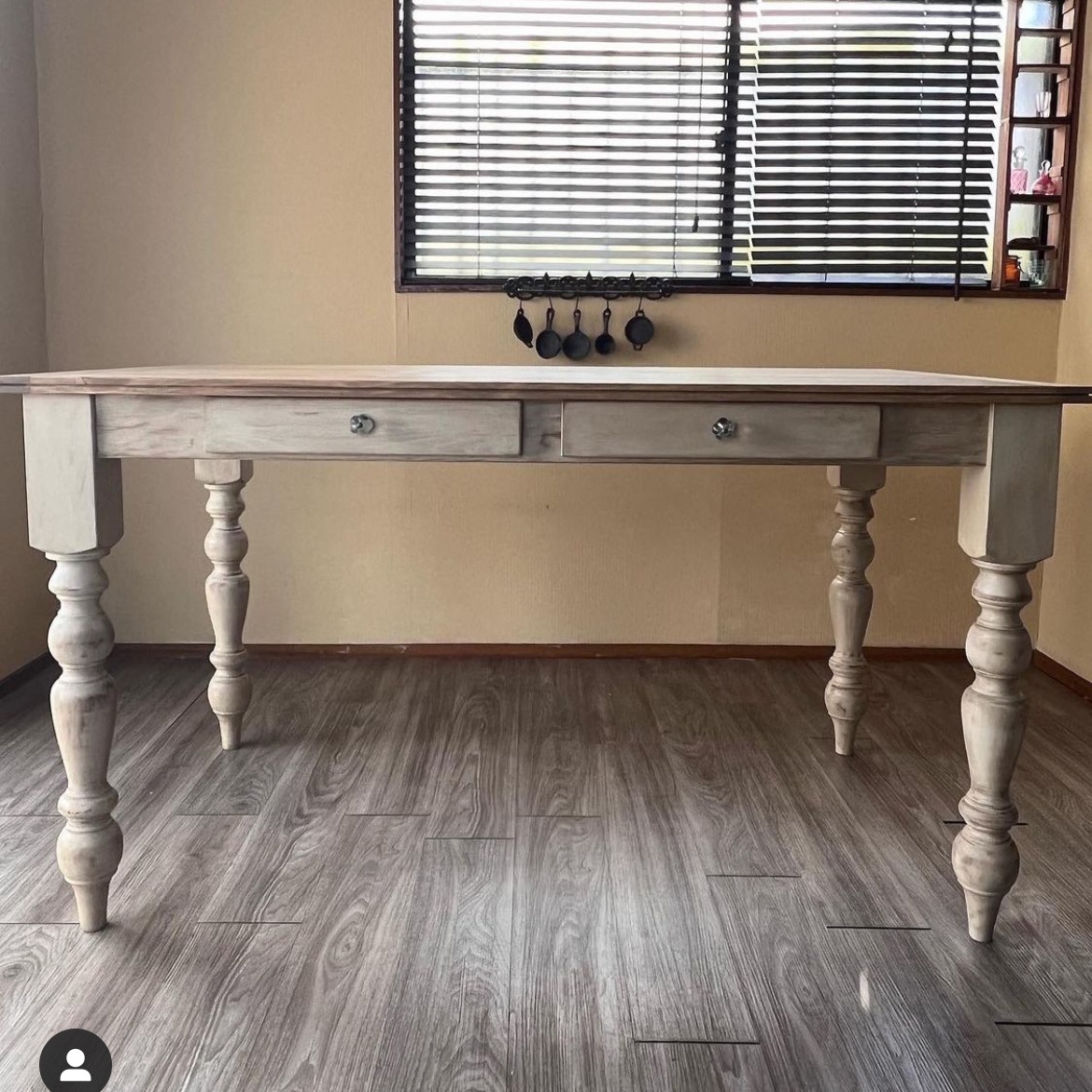 オールドパインろくろ足ダイニングテーブルW1600オーダーメイド実績