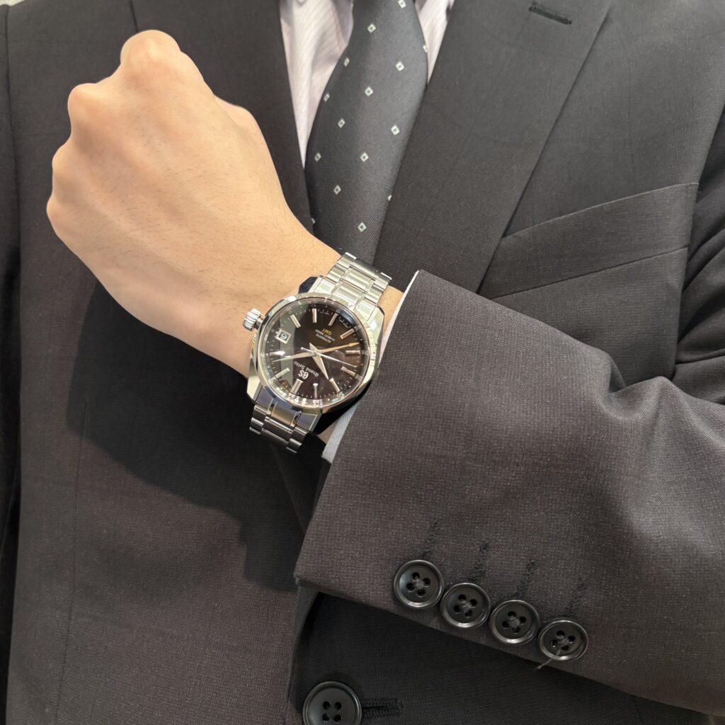 力強いのに、静謐。グランドセイコー SBGJ265：ビジネスシーンで輝く