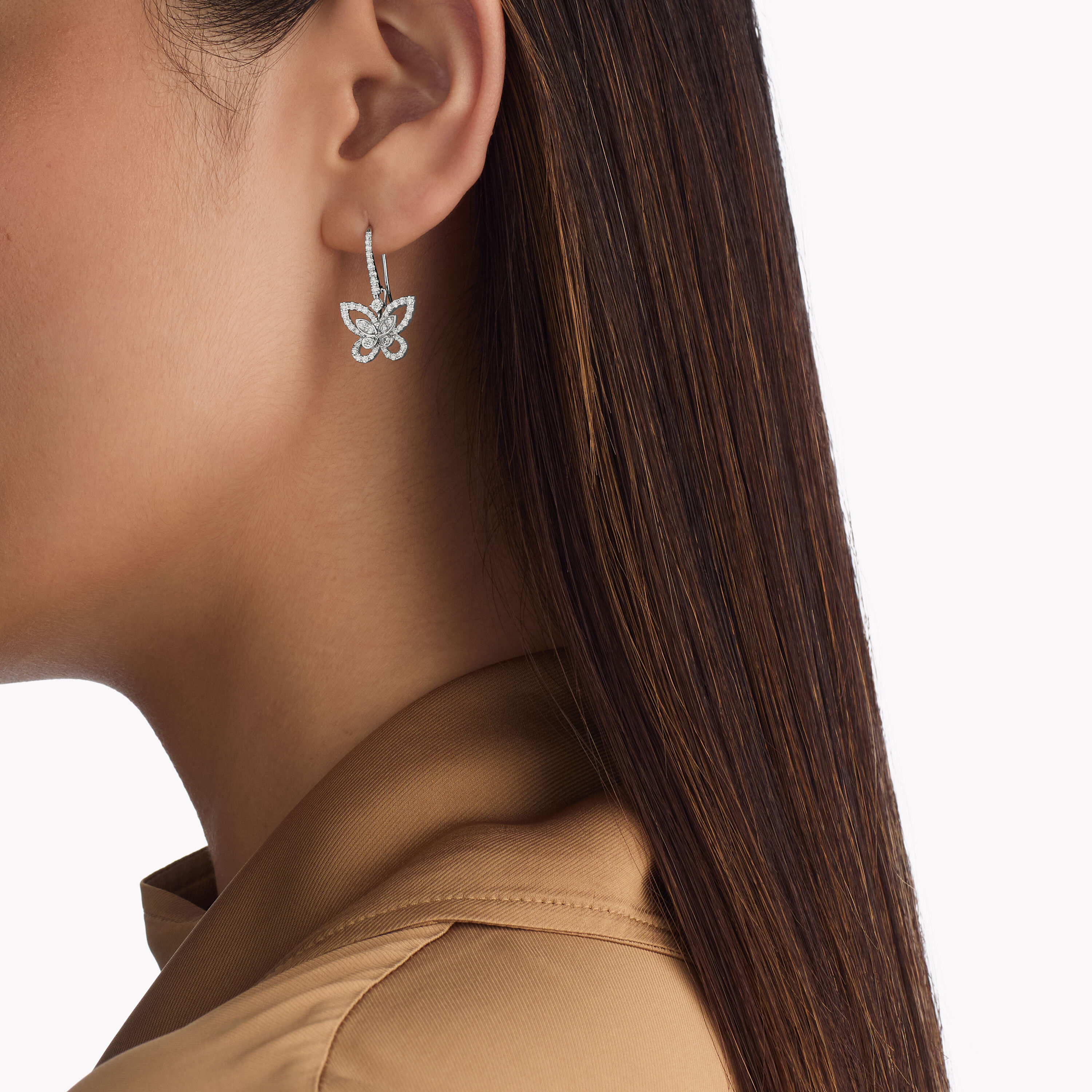 バタフライ シルエット ダイヤモンド ドロップ イヤリング, ホワイト