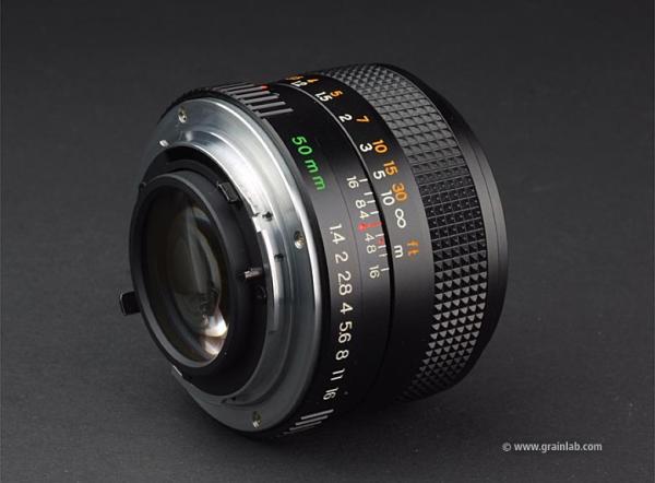 Yashica ML 50mm f/1.4 - Grainlab