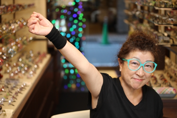 Emmanuelle Khanh(エマニュエル・カーン) – 銀座グランパグラス