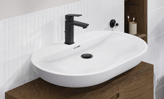 Single Hole Single-Handle Deck Mount Vessel Sink Faucet 4.5 L/min (1.2