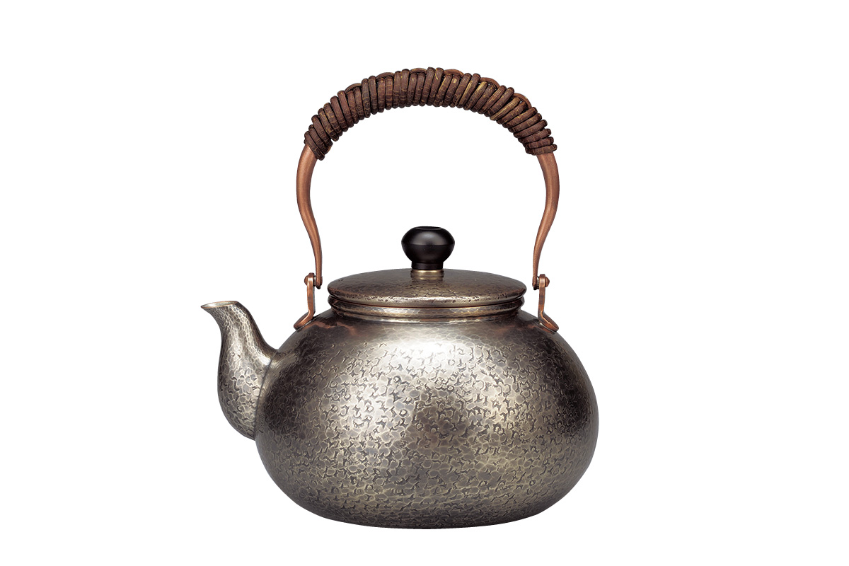 湯沸 – 無形文化財 鎚起銅器「玉川堂」- GYOKUSENDO