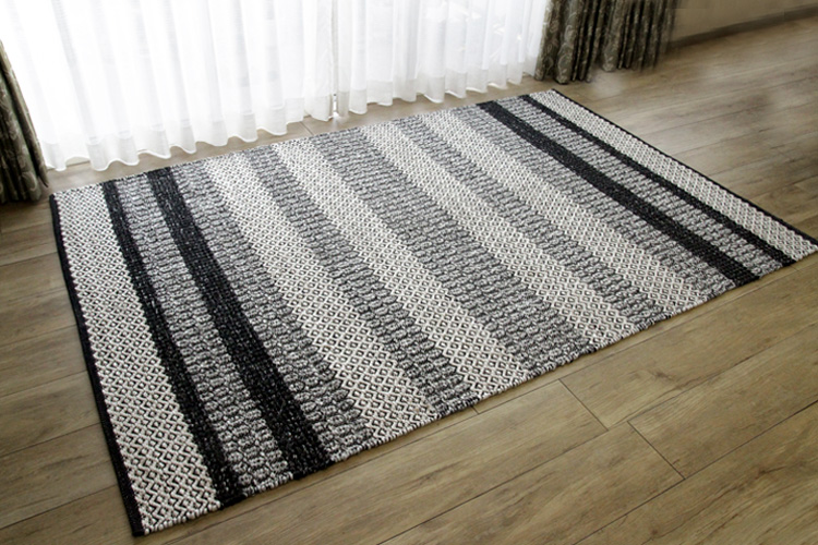 展示品処分！ウール混 スタイリッシュラグ | ラグマット・玄関マットの