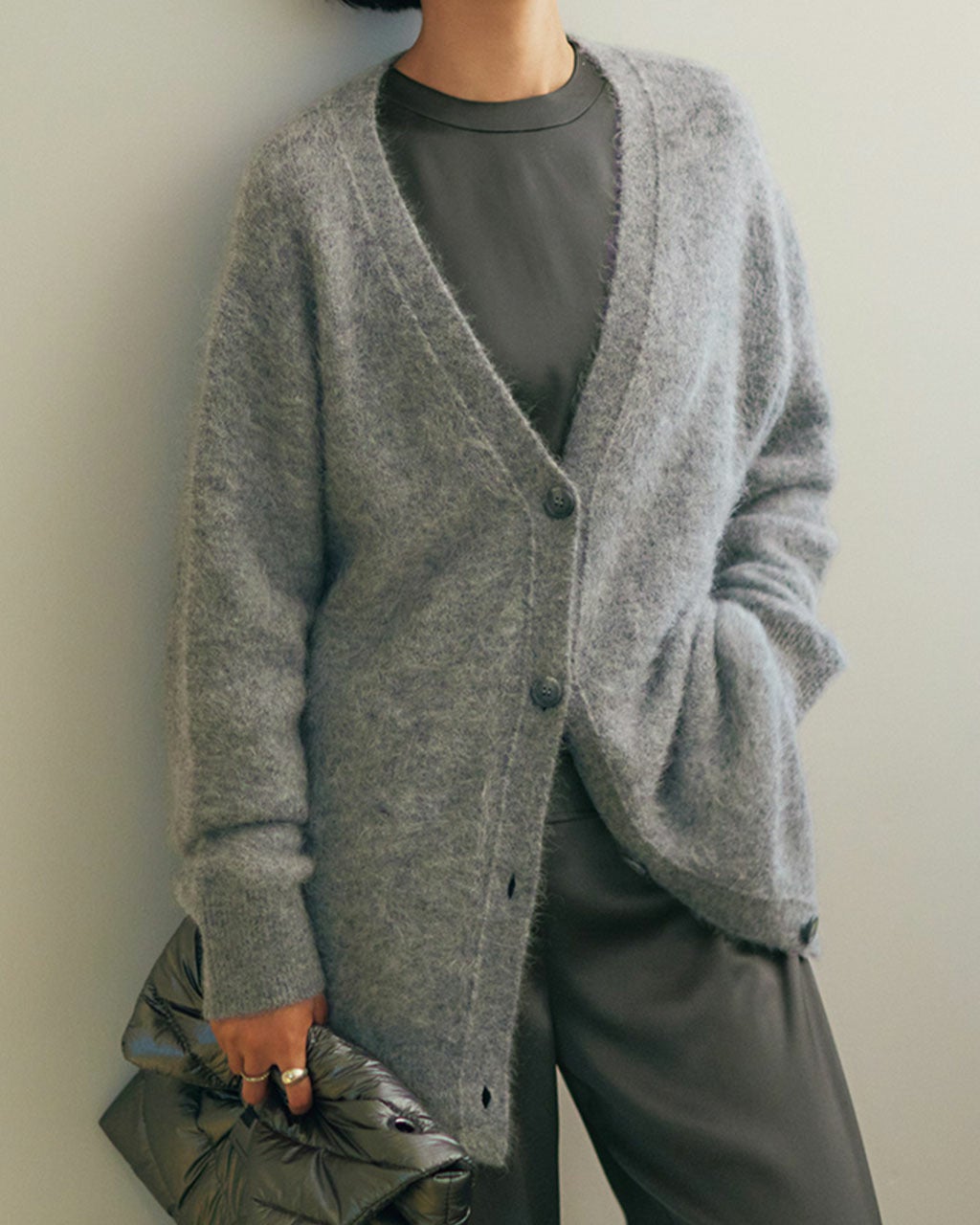アルパカカーディガン 洗えるアルパカ混ふんわりニットカーデ –