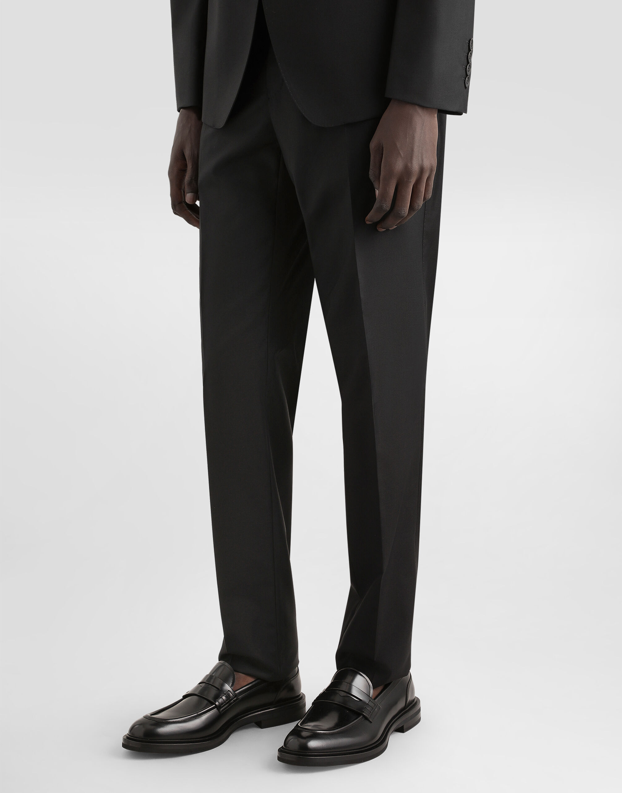 ブラックのメンズ スーツ マルティーニフィット ウール&シルククロス