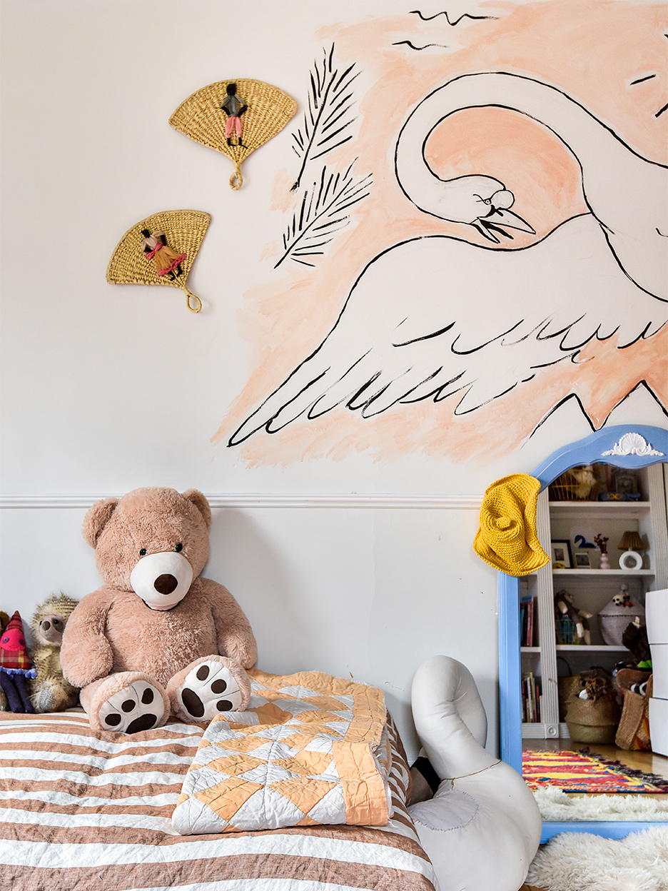 How “Space Doula” Hollie Velten-Lattrell Creates Kids Rooms That