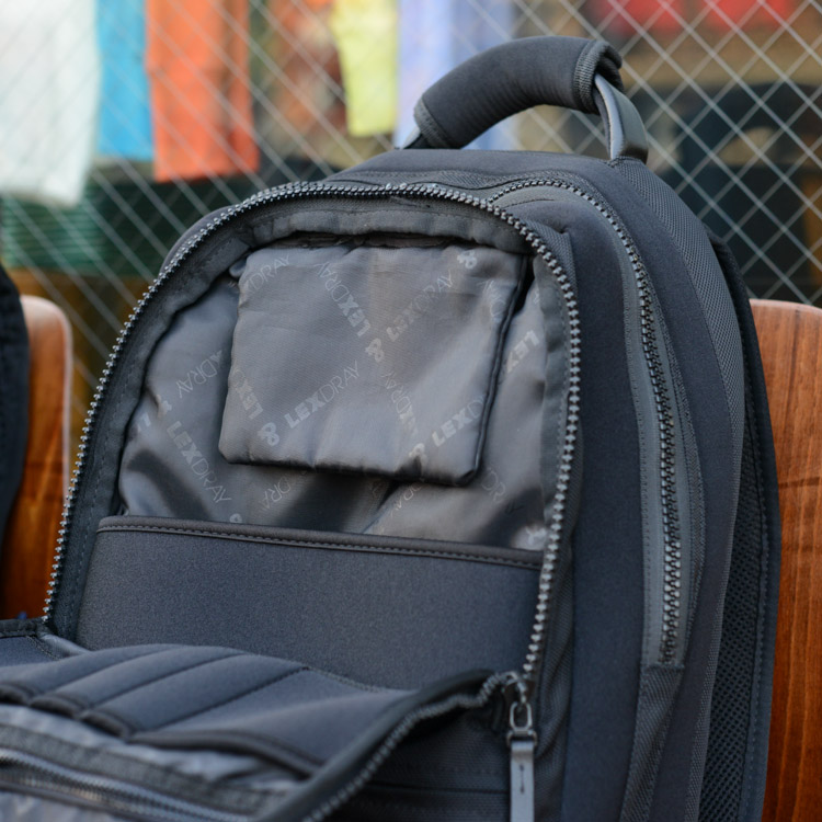 vol.2339 【LEXDRAY Tokyo Pack。生まれ変わった名品番】｜AUBERGE