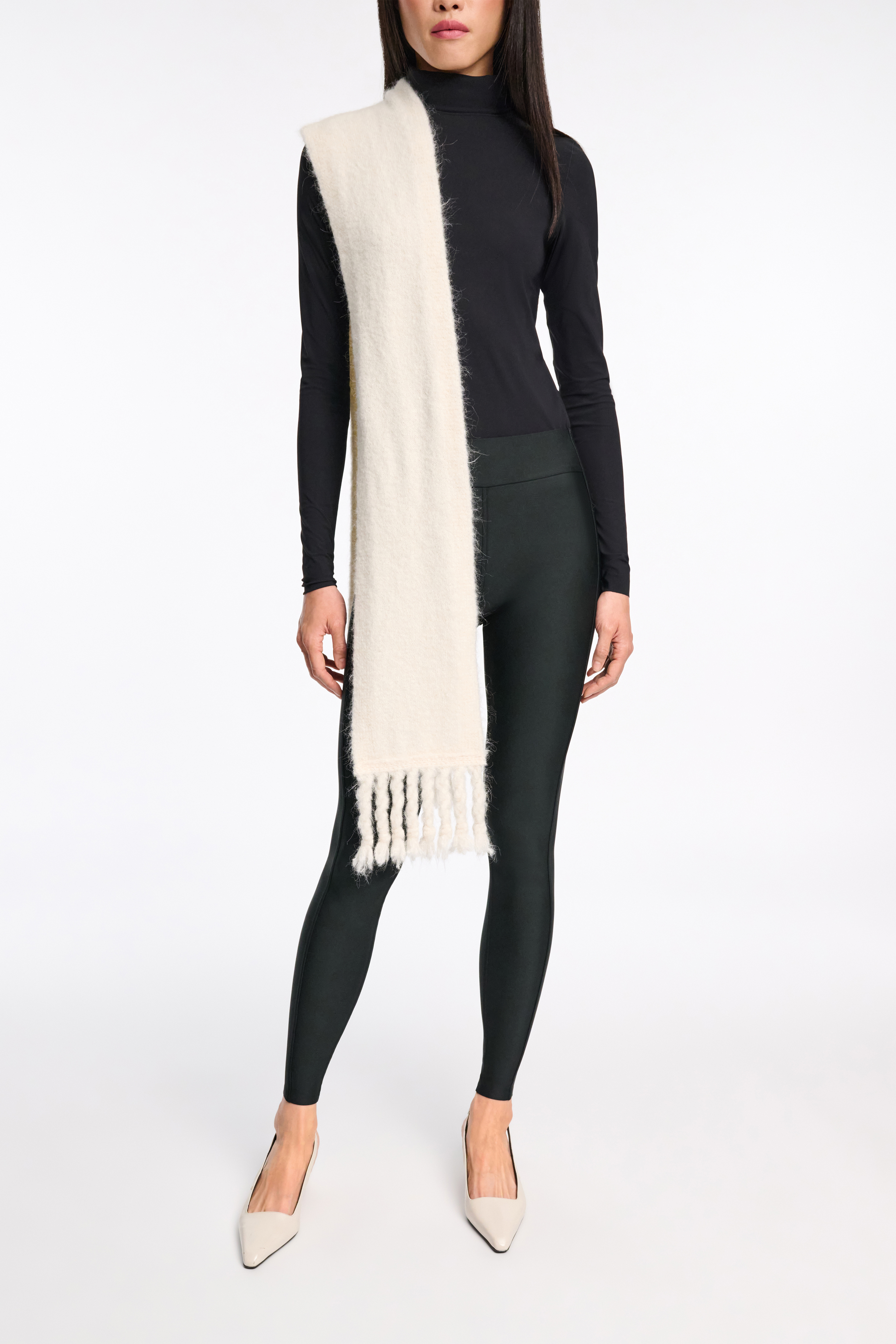 LOVING TOUCH scarf | Dorothee Schumacher