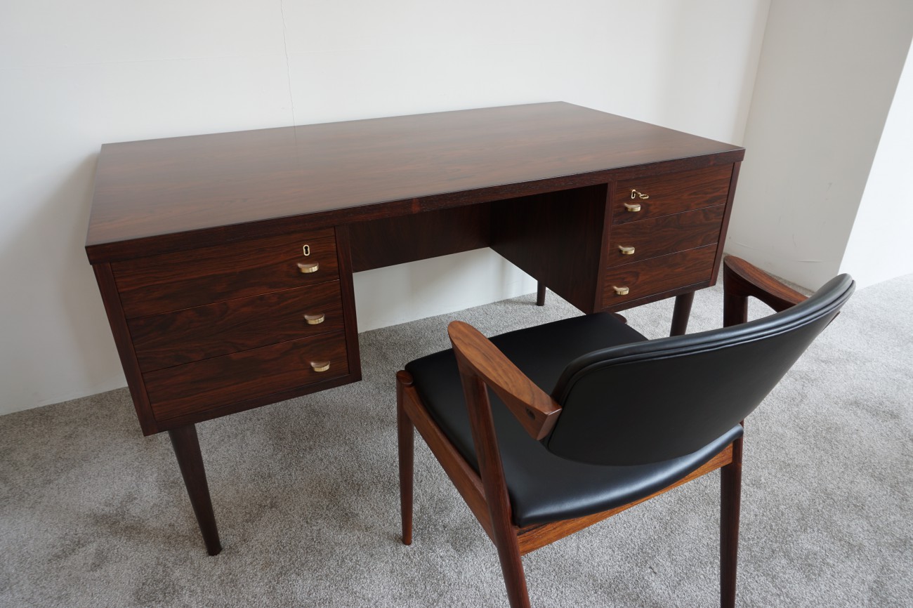 Rosewood Desk / ローズウッド デスク « 過去販売商品 « ローズウッド