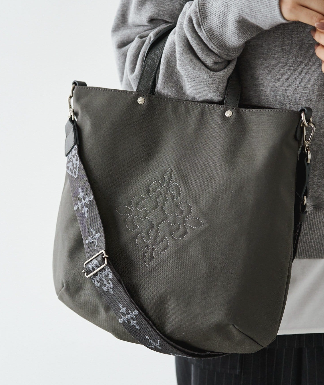 ラシット】待望の再入荷☆コーデュラナイロン2wayトートバッグ