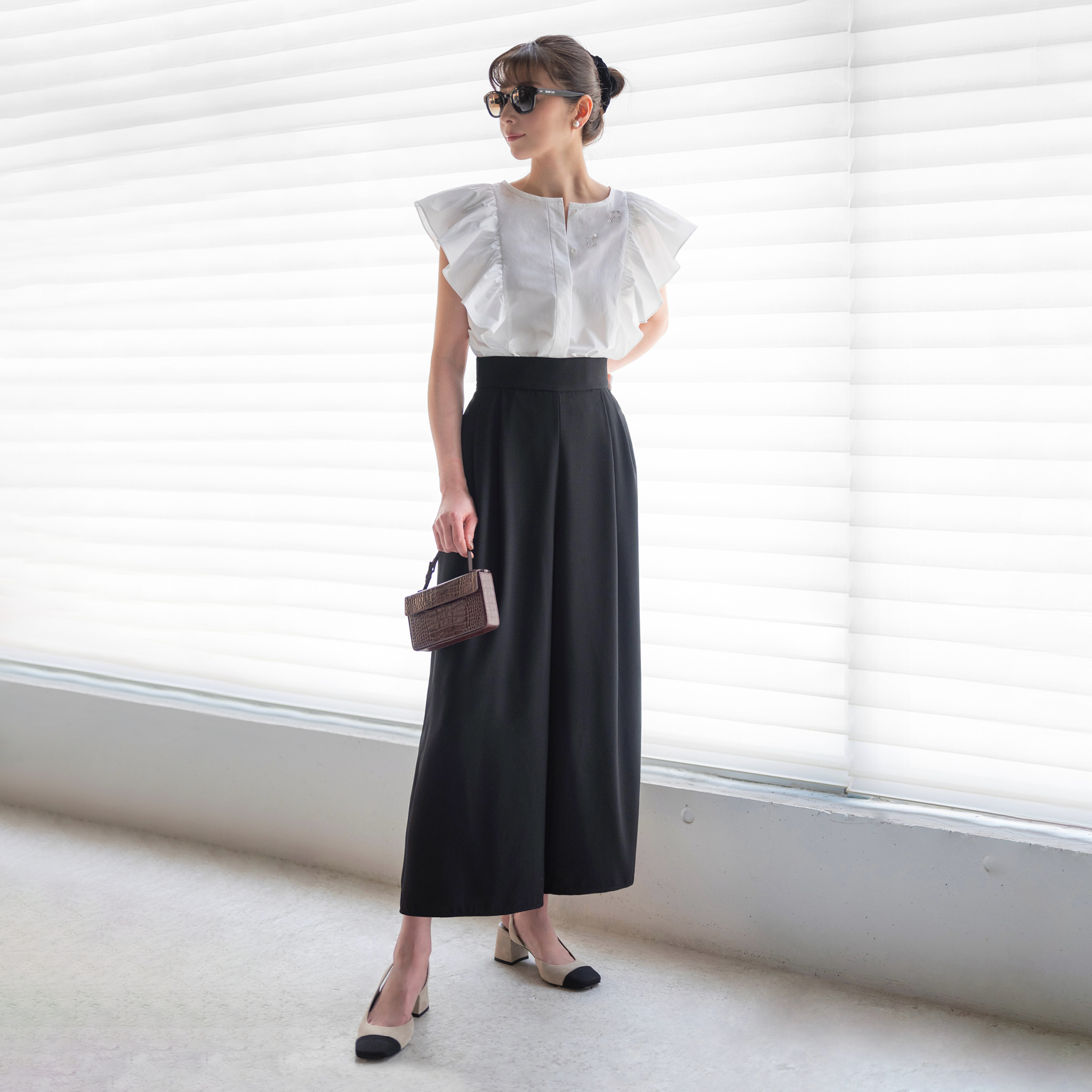 DAISY LIN | Official website and Online Boutique / High-Hip